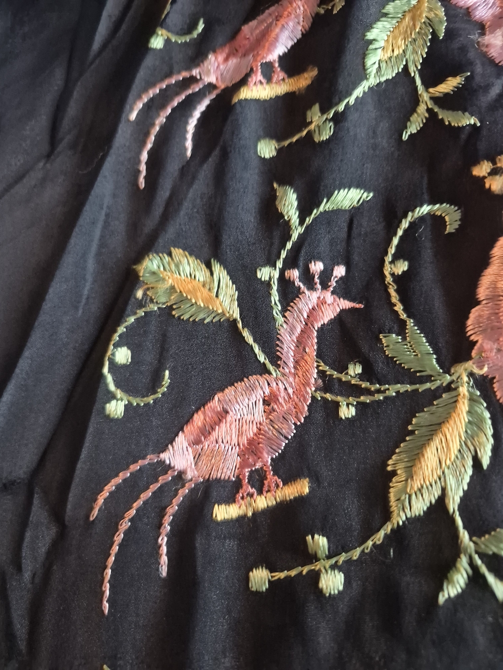 Large Black Floral Embroidered Fringe Silk Piano Shawl 4x4 - Picture 10 of 15